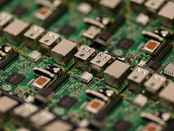 电子制造业发展前景广阔，主要呈现有哪些？